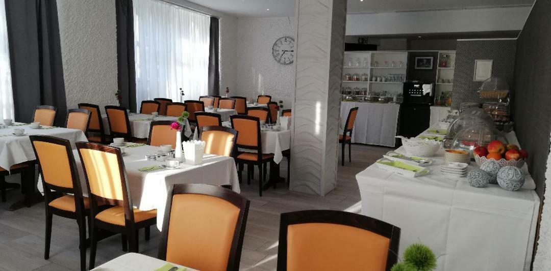 City Hotel Neuwied Esterno foto